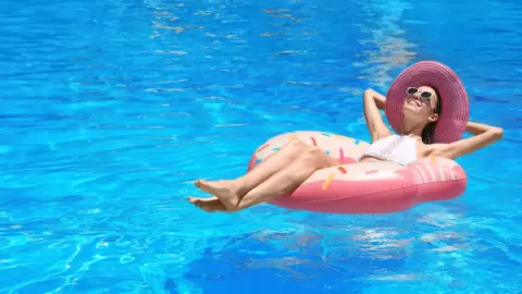 Viajar sozinho: redescubra a paz ea liberdade em Olímpia