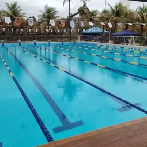 Piscina Semiolímpica atração para esportes no Thermas dos Laranjais